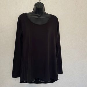 LuLaRoe size medium black, scoopneck, long sleeve tee. Used.